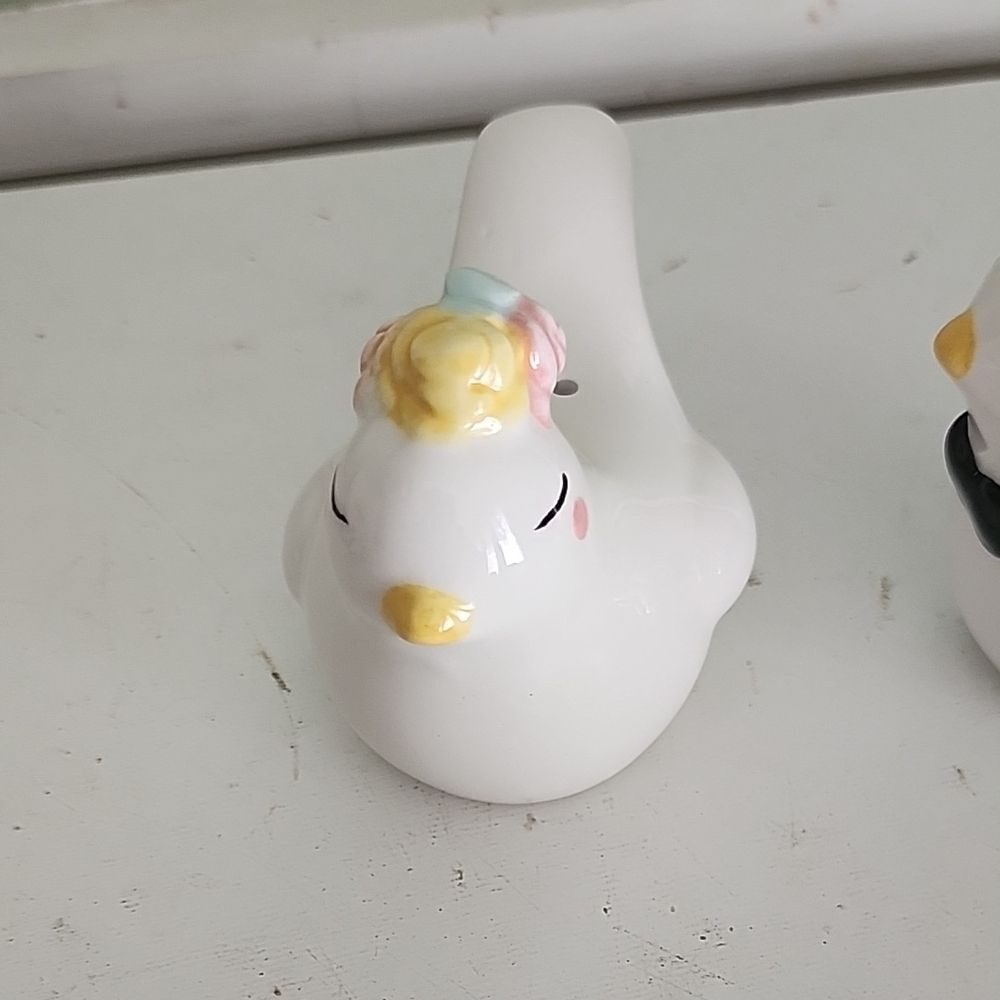 Wedding  Couple Bird Salt and Pepper Shakers - Picture 2 of 12